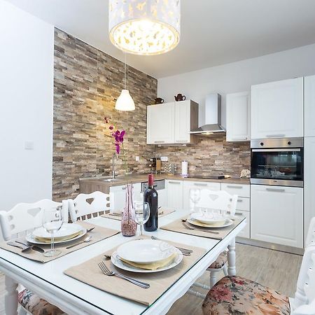 Apartment Perunika Задар Екстериор снимка