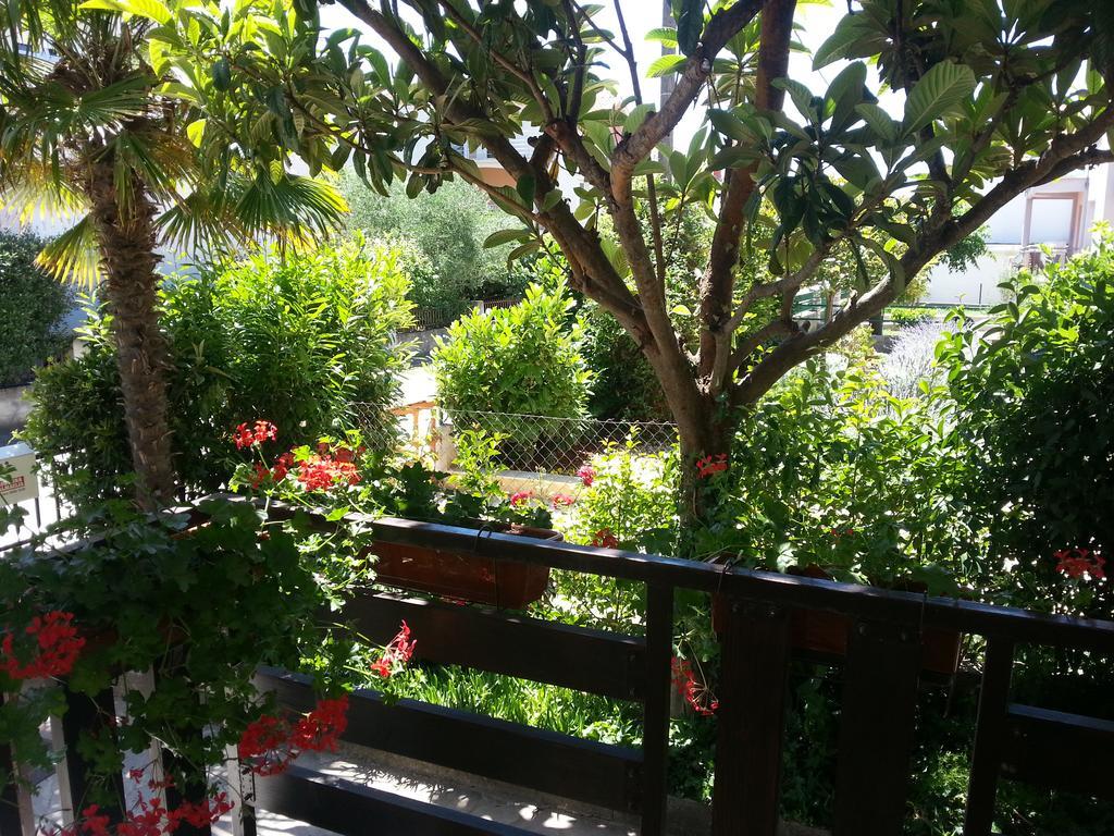 Apartment Perunika Задар Екстериор снимка