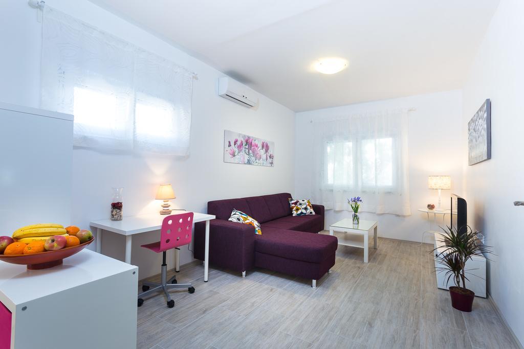 Apartment Perunika Задар Екстериор снимка