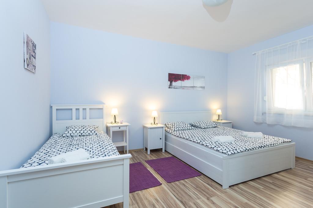 Apartment Perunika Задар Екстериор снимка